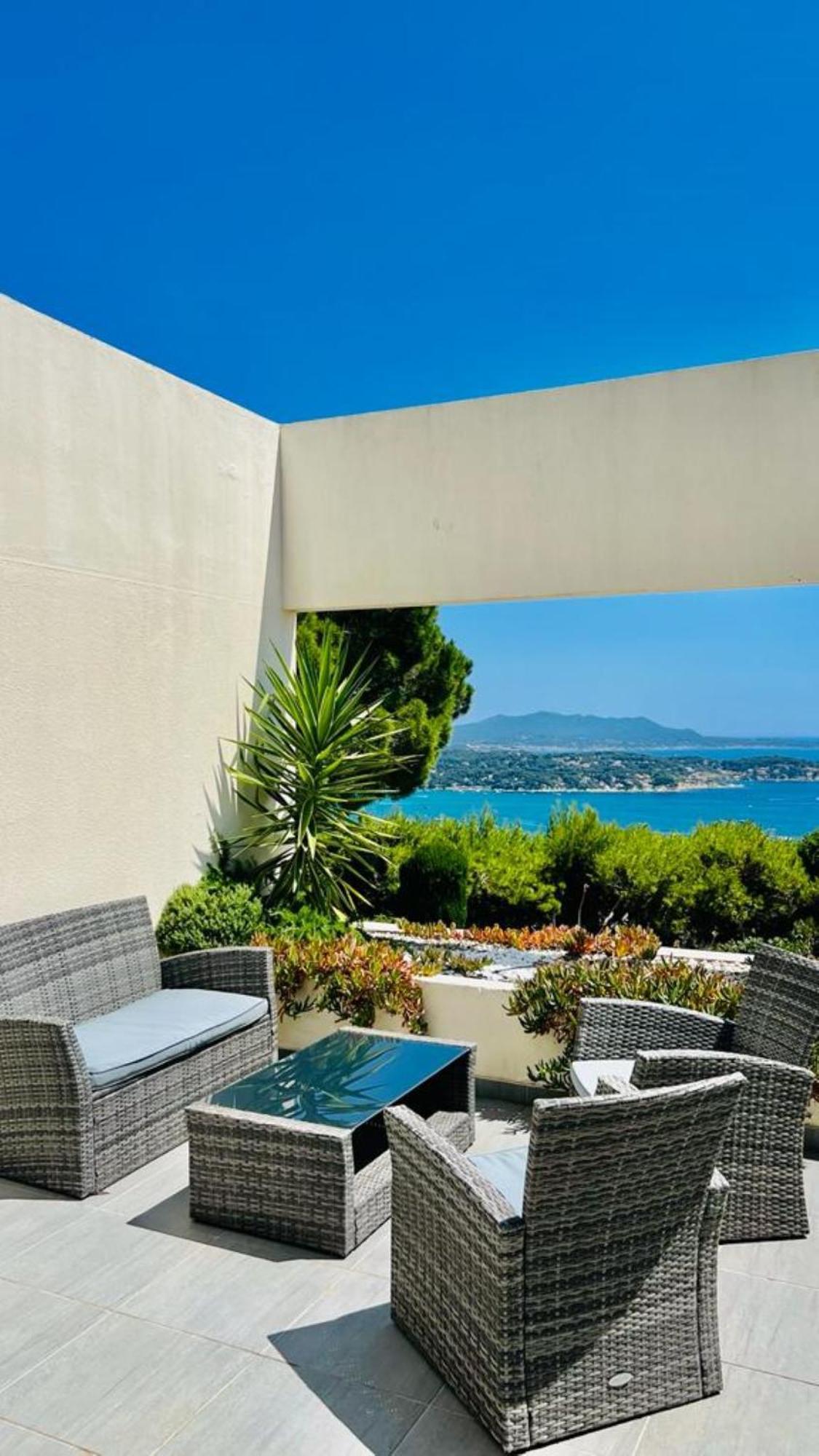 Vue Mer Imprenable Et Piscine บ็องโดล ภายนอก รูปภาพ